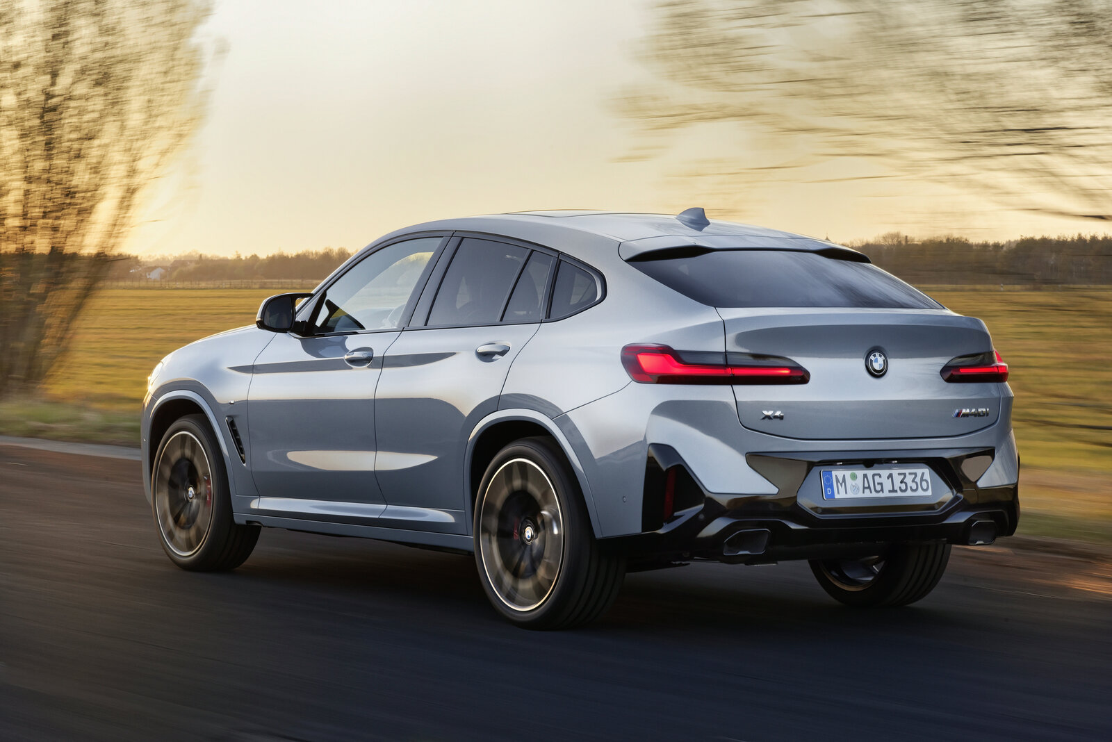 BMW X4 이미지 2